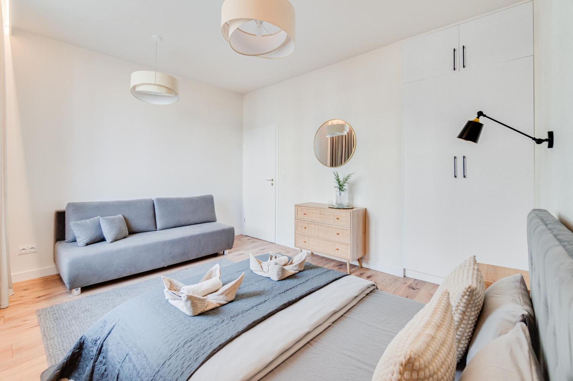 Bright Day Apartment - Self Check-In 24H, 10 Min Market Square Breslávia Exterior foto