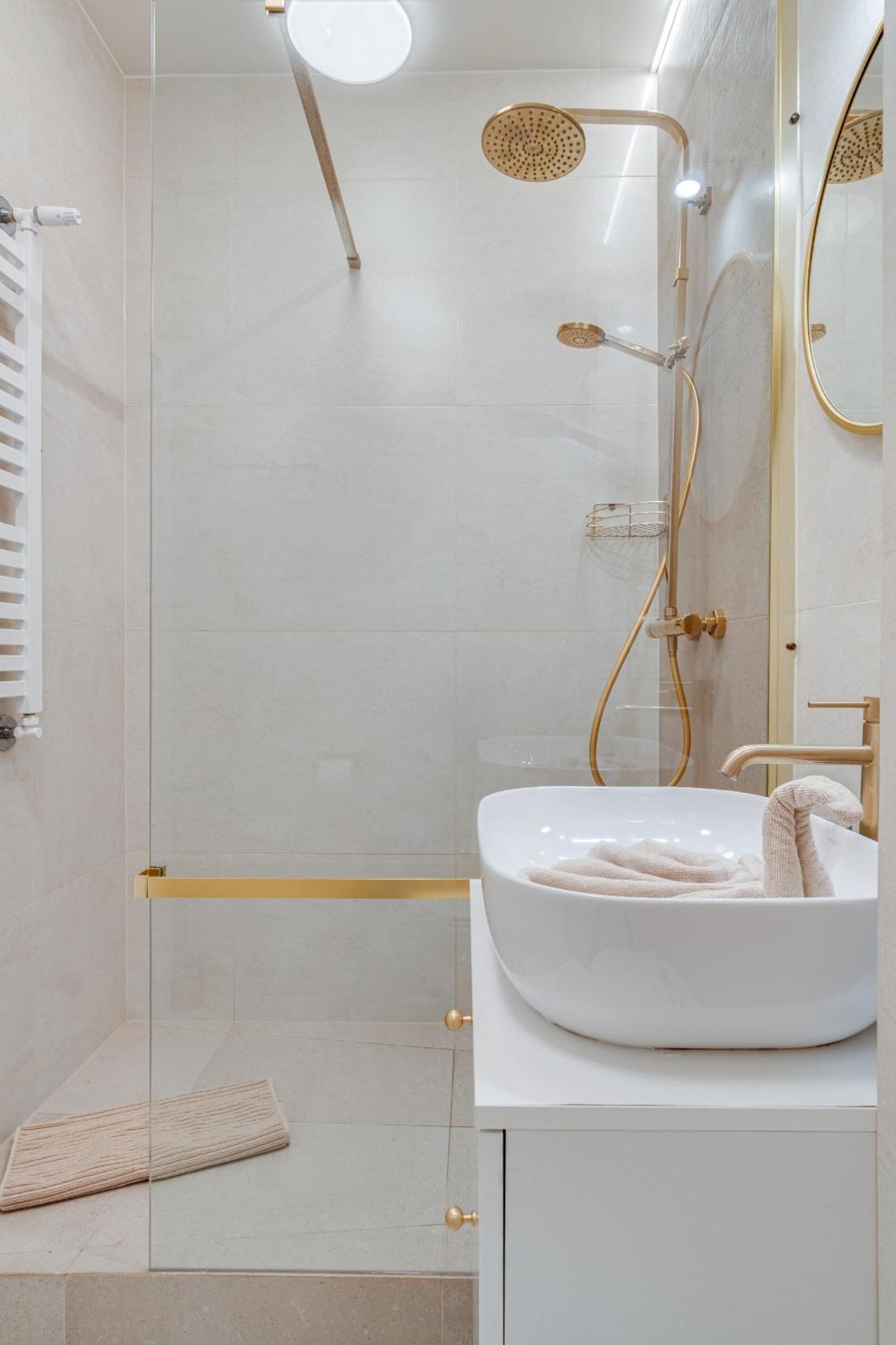 Bright Day Apartment - Self Check-In 24H, 10 Min Market Square Breslávia Exterior foto